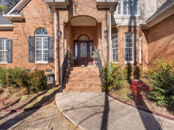 30 Winged Foot Ct, Spartanburg, SC 29306