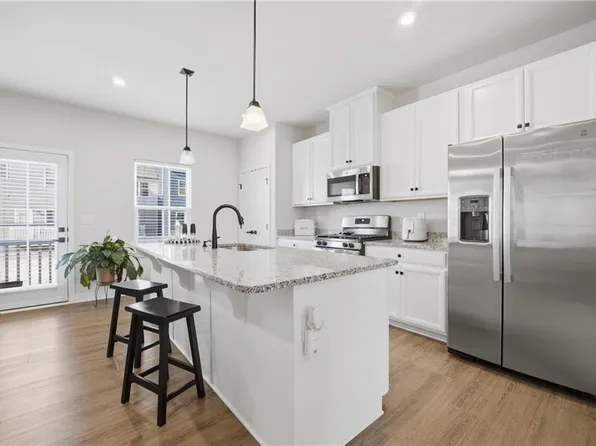 1214 Gunboat Dr, Suffolk, VA 23435