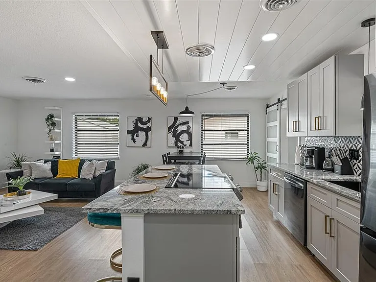 2911 Conway Gardens Rd — Photo 22