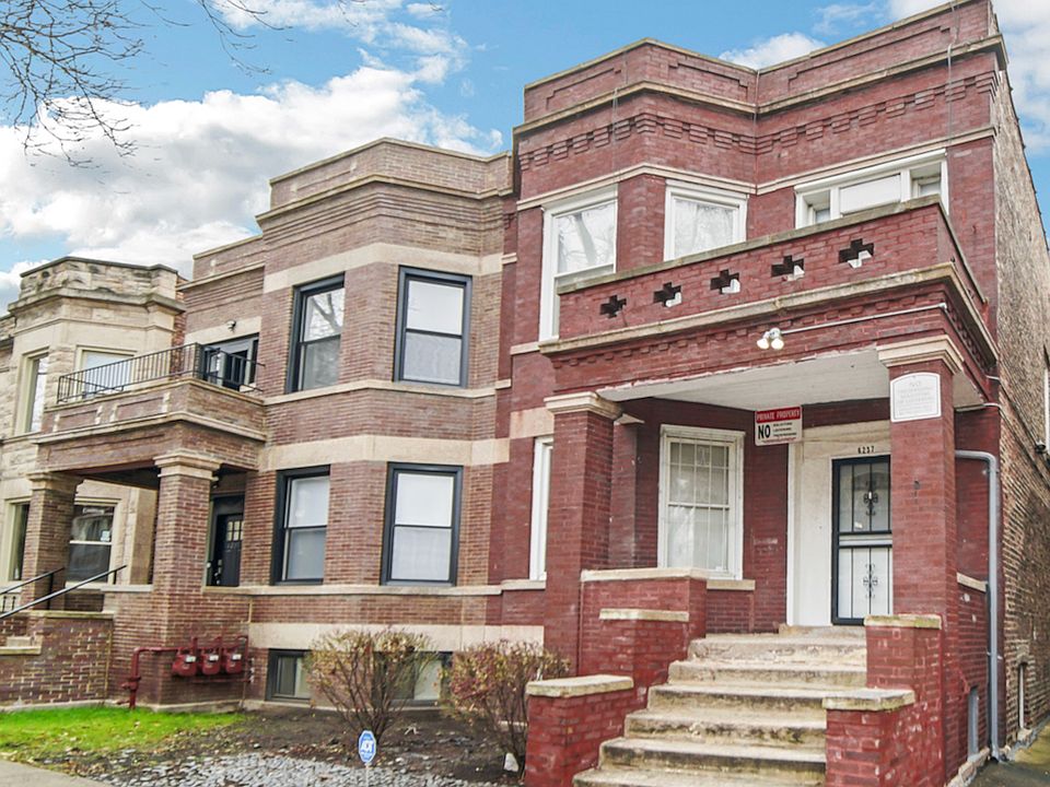 1st image of 6237 S Eberhart Ave