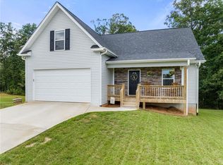 126 Mills Crossing Ct, Demorest, GA 30535