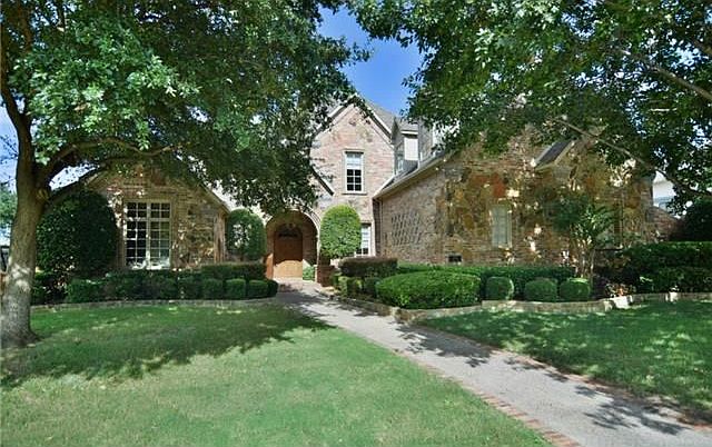 1st image of 2712 Anders Ln
