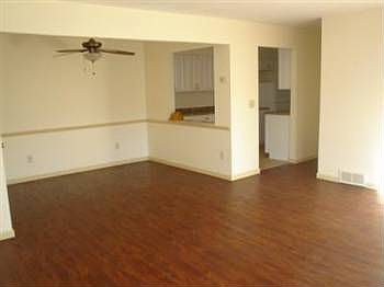 5th image of 7970 Mentor Ave #3
