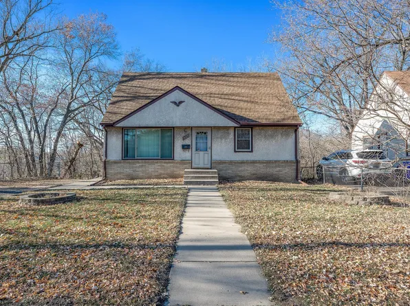 865 Oxford St N, Saint Paul, MN 55103