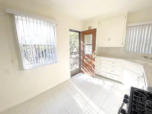345 Burchett St #G — Photo 7