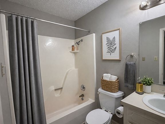 5th image of 236 Music Rd #1