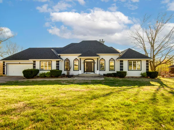 544 Mark Twain Drive, Branson West, MO 65737