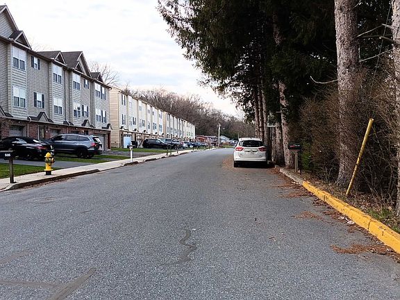 4th image of 497 Lehigh Gap St