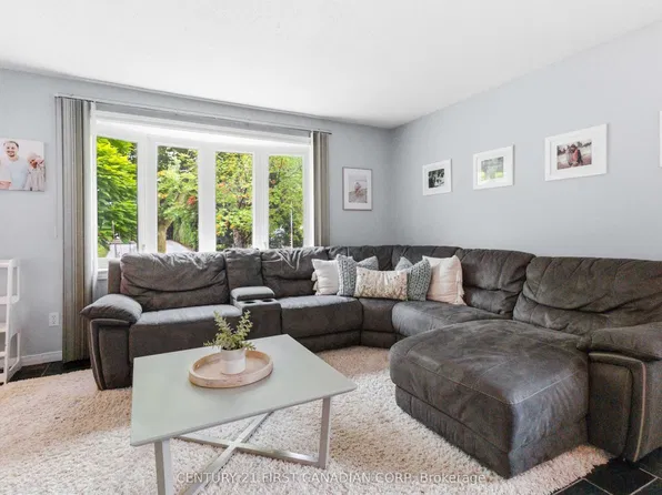 436 Ferndale Ave, London, ON N6C 2Z1