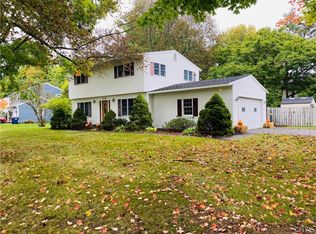 118 Winding Way, Camillus, NY 13031