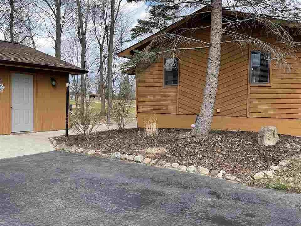 5690 Royal Ct, Gladwin, MI 48624 Zillow