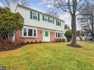 5 Broomall Ct, Silver Spring, MD 20906