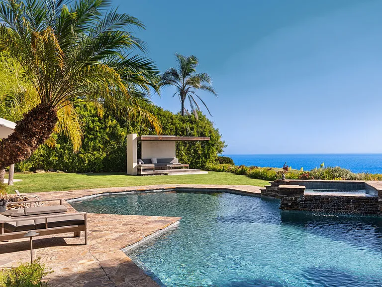 29020 Cliffside Dr — Photo 53