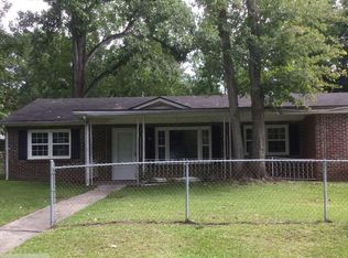 513 Stewart Dr, Hinesville, GA 31313