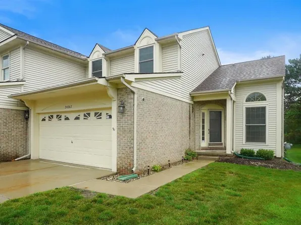 24267 Weathervane Ct, Novi, MI 48374