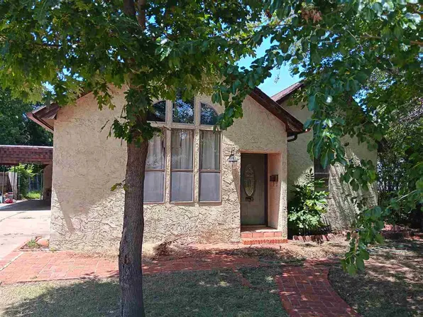 1129 NW Maple Ave, Lawton, OK 73507