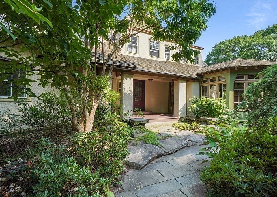 23 Newmarch St, Ipswich, MA 01938 Zillow