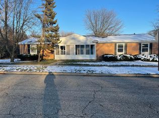 1432 Karlin Ct, East Lansing, MI 48823
