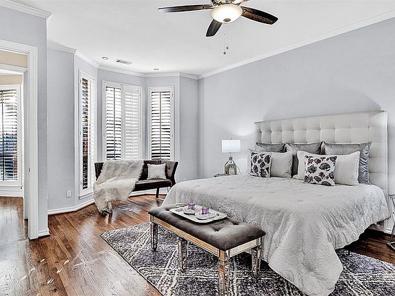 4th image of 4505 Pebble Brook Ln