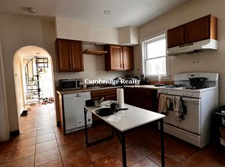 51 Porter Rd #T, Cambridge, MA 02140