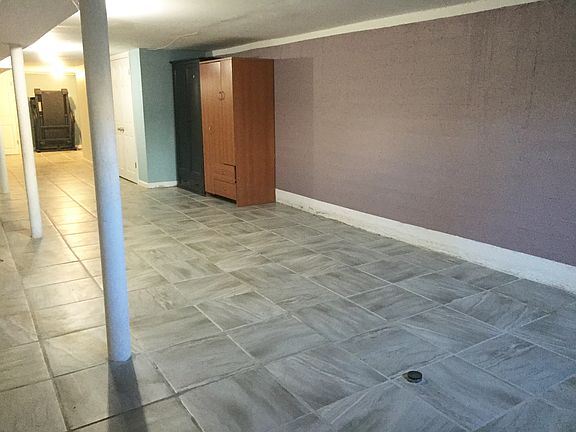 5th image of 2217 35th St #1A