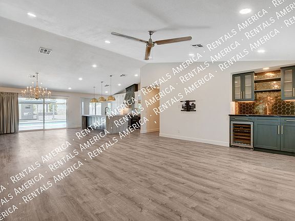 2nd image of 6841 Bienville St