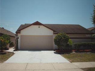 6931 Silvermill Dr, Tampa, FL 33635