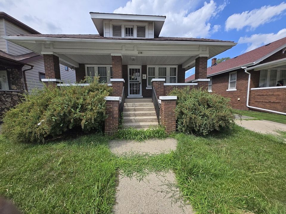 1st image of 234 156th Pl