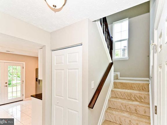 2nd image of 4013 Broadbill Dr