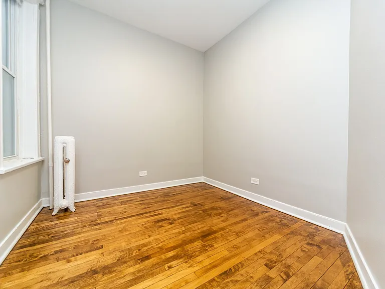 1204 Lexington — Photo 25