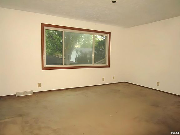5th image of 205 Saratoga Rd