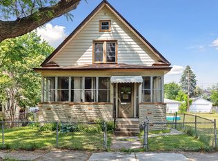 981 Conway St, Saint Paul, MN 55106