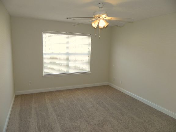2nd image of 519 Laniers Way