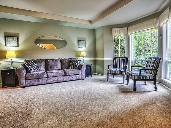 3rd image of 4646 SE Crabb Ct