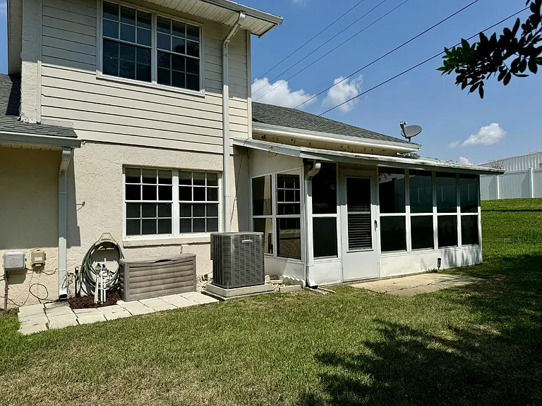 1455 Disston Ave — Photo 12