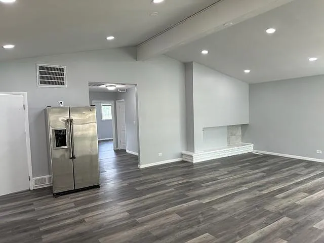 17422 Walter St — Photo 5