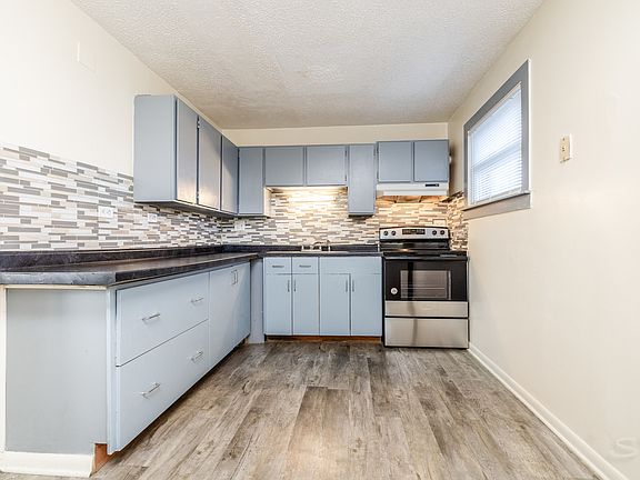 2nd image of 9501 Kelvin Ln APT 2442