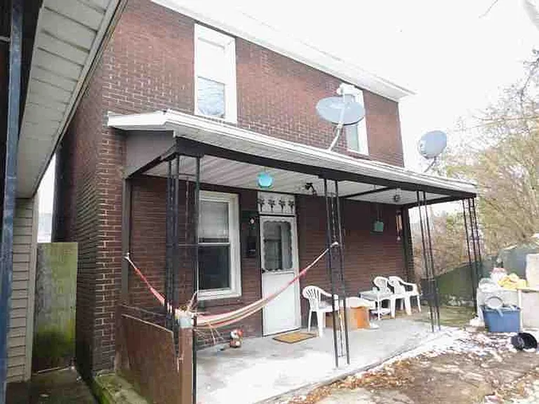 1111 Locust St — Photo 9