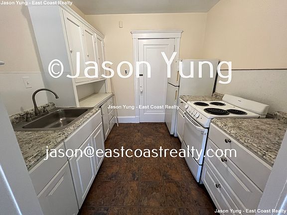 3rd image of 179 Thomas Burgin Pkwy #12B