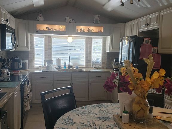 3rd image of 14500 Tamiami Trl E #232