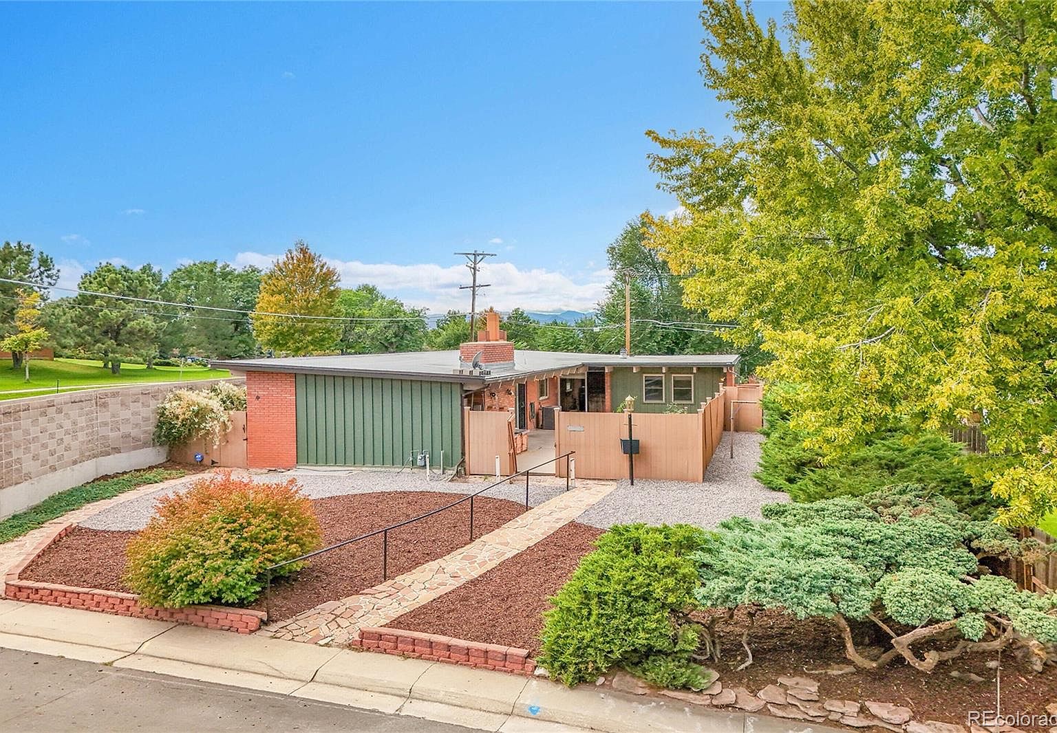 nページ 4677 E Hampden Avenue, Denver, CO 80222 | MLS #8468694 | Zillow