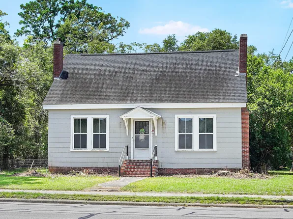 205 Elm St W, Hampton, SC 29924