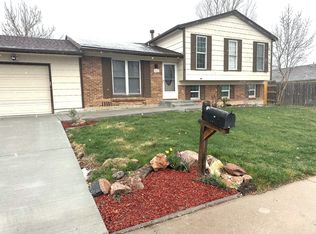1621 S Walden Ct, Aurora, CO 80017