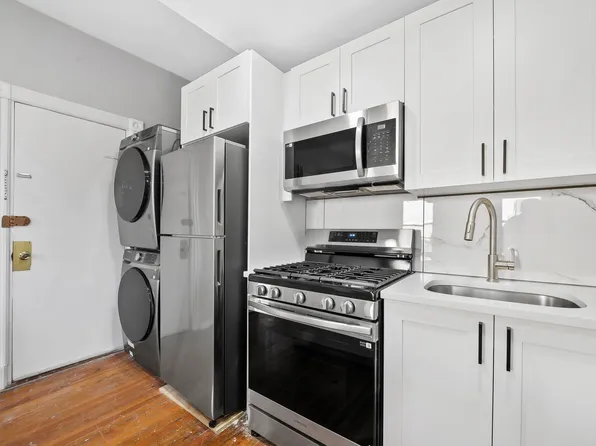 135 Washington Street image 1 of 16