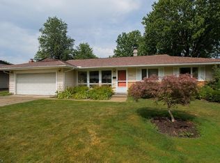 6190 Cambridge Park Dr, Mentor, OH