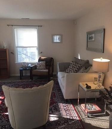 2nd image of 99 North St