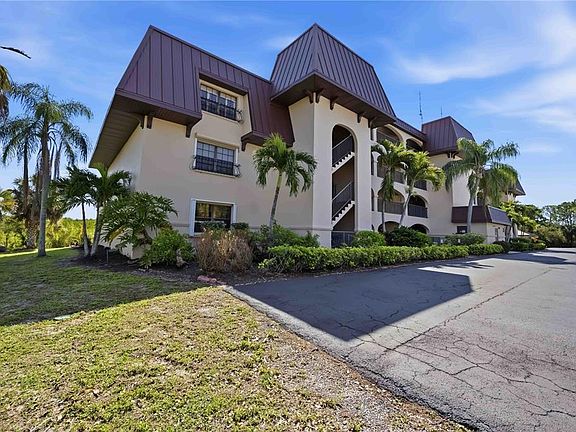 2nd image of 23465 Harborview Rd APT 231