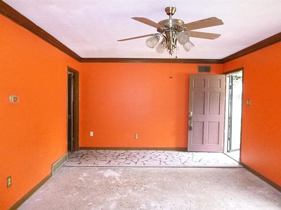 2nd image of 5363 Fontana Ave