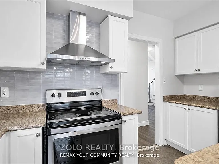 17 Adanac Dr #MAIN 2ND FLOOR — Photo 8
