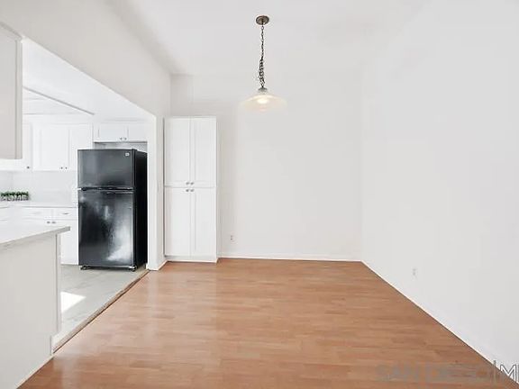 5th image of 5170 Clairemont Dr #9